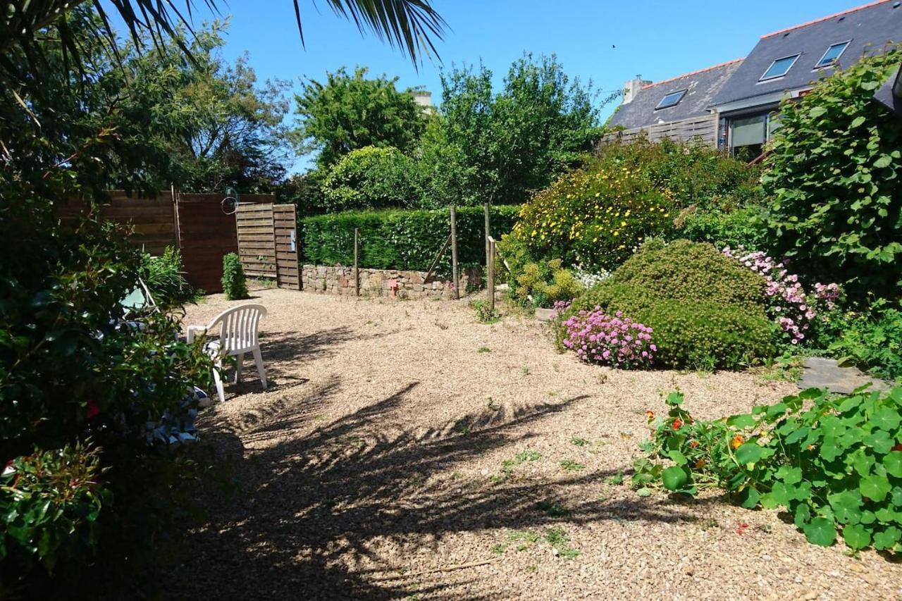 Le Petit Cottage Entre Village Et Mer Trélévern 외부 사진