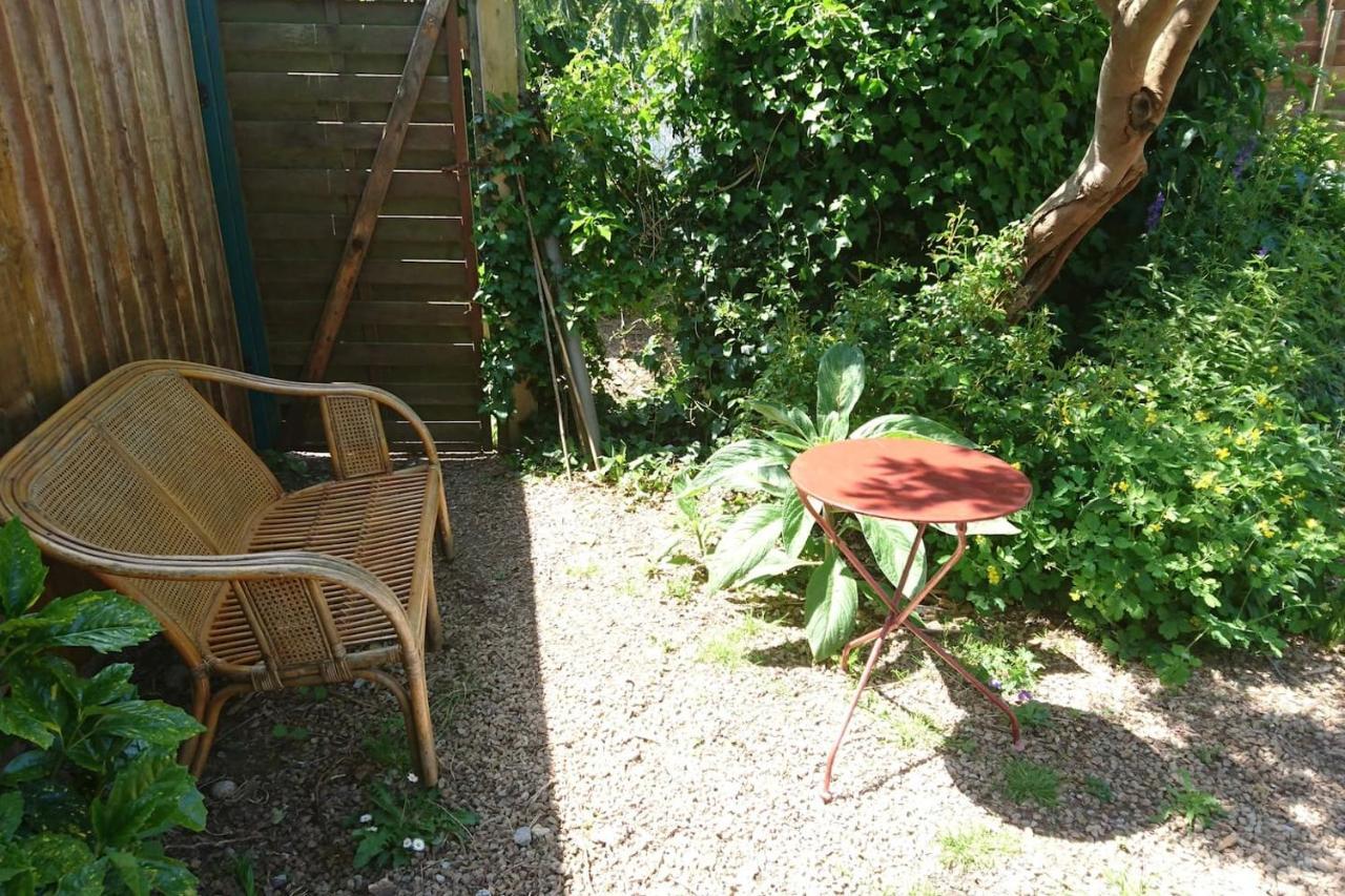 Le Petit Cottage Entre Village Et Mer Trélévern 외부 사진